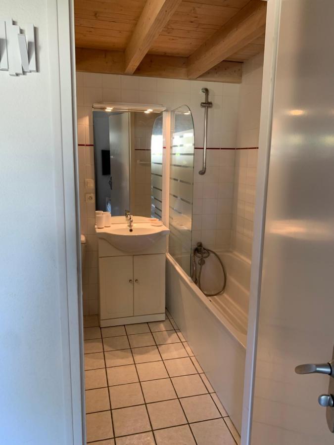 סן-ג'ורג'-דולרו Maisonnette La Coti H5 Avec Piscine Interieure Chauffee, A 400 M De La Plage Et Menage De Fin Sejour Compris מראה חיצוני תמונה